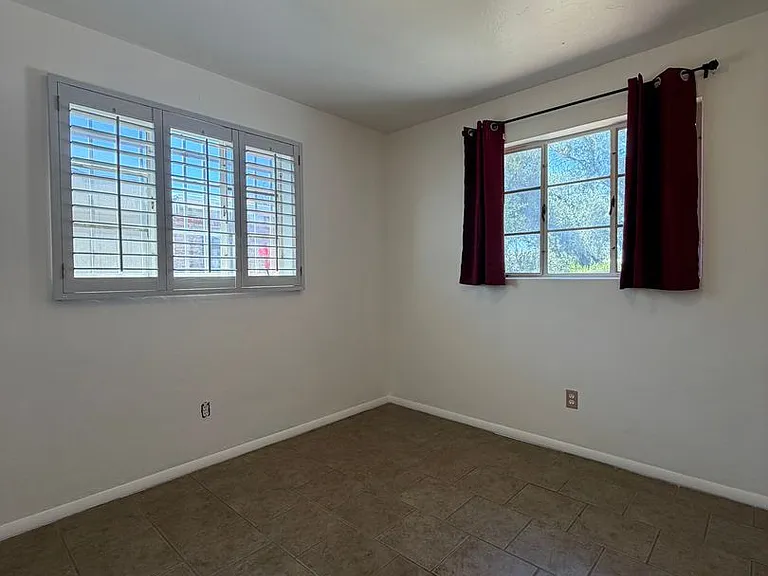 3411 E Pima St — Photo 11