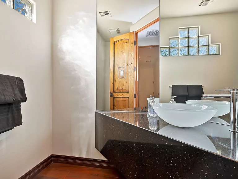 79910 Mission Dr E — Photo 18