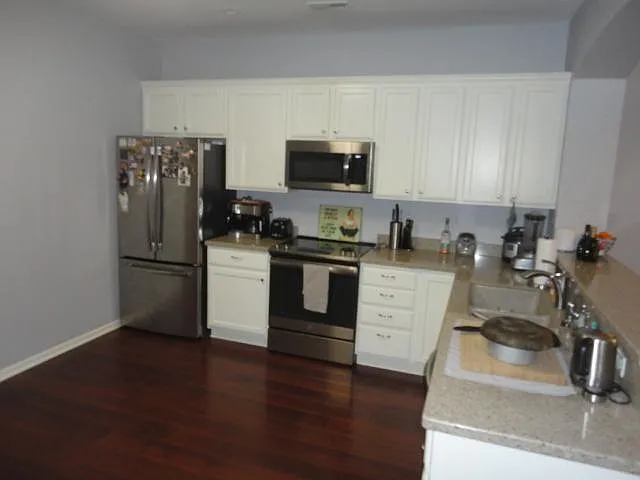 754 Wisconsin Ave N — Photo 2