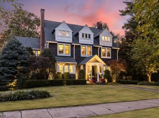 310 Ridgewood Ave, Glen Ridge, NJ 07028