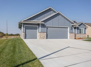 4708 N Emerald Ct, Maize, KS 67101