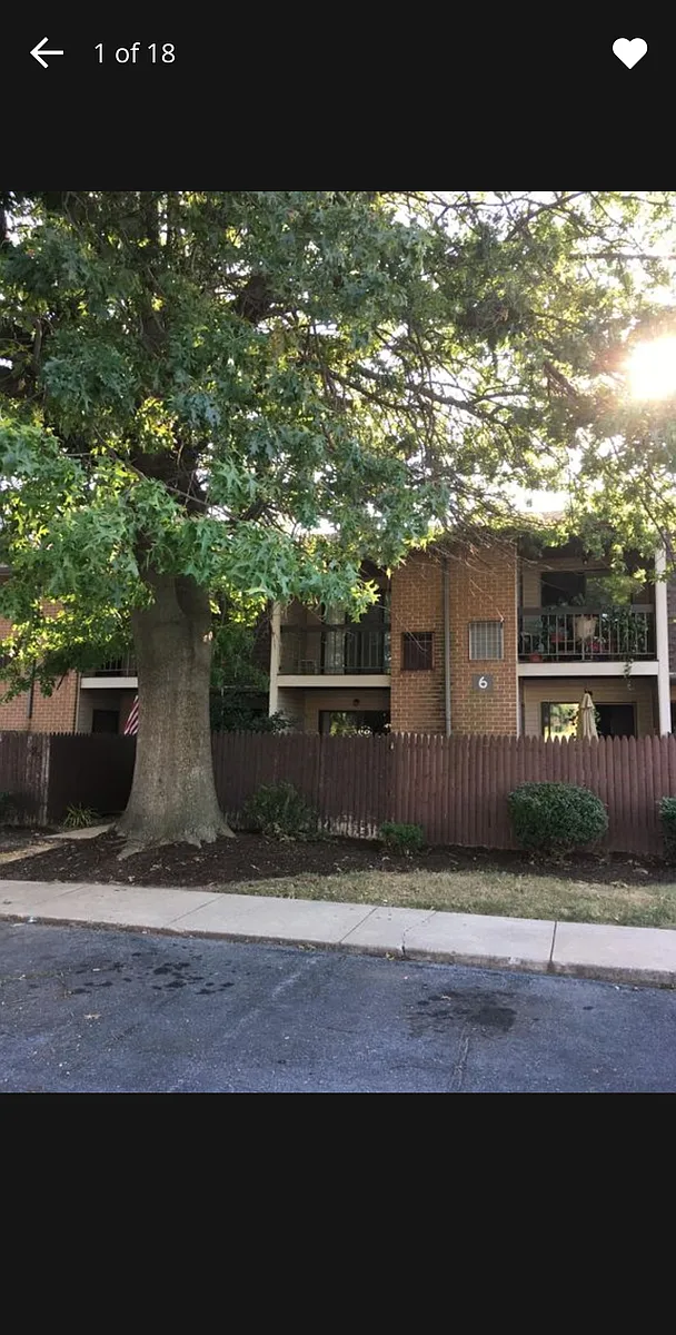 Building Photo - 35 Lancaster Est #35
