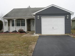 14 Edgeware Pl, Manchester, NJ