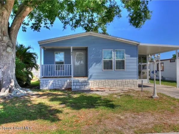 918 Laurel Cir, Barefoot Bay, FL 32976