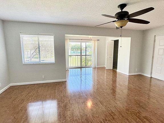 3rd image of 4751 Sable Pine Cir APT B2