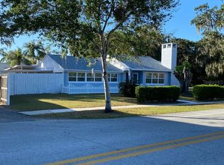 1211 Morningside Dr, Mount Dora, FL 32757