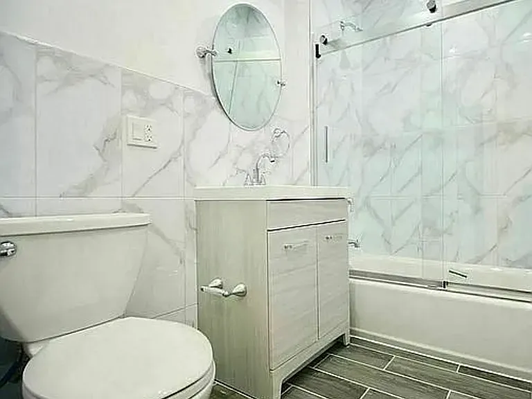 703 Macdonough St #2 — Photo 9