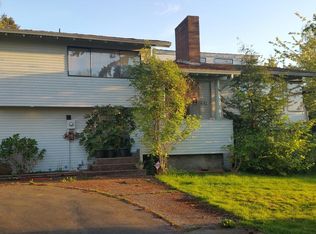 915 9th St, Mukilteo, WA 98275
