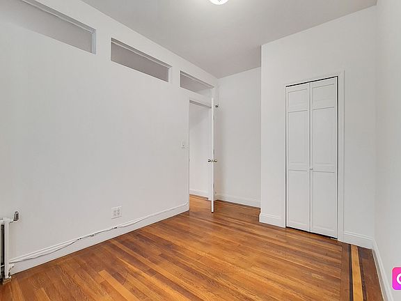 3rd image of 31-40 30th St #Ab2