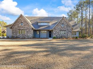 130 Foxfire Ct, Wetumpka, AL 36092