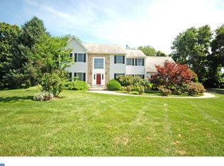 53 Whitcomb Rd, East Windsor, NJ 08520