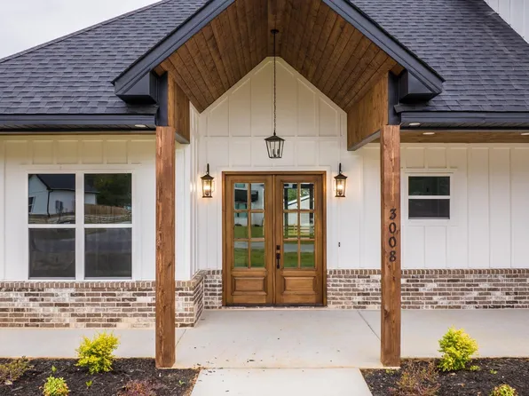 3008 Vincintage Cv, Alexander, AR 72002