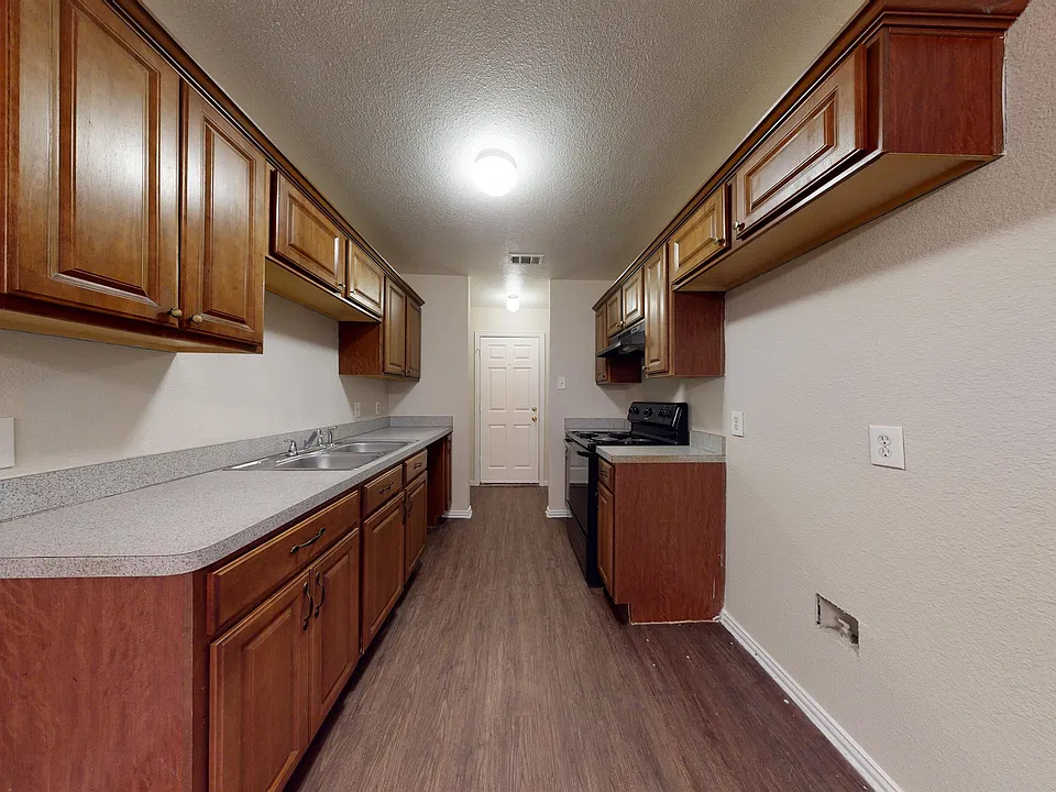3621 San Rose Dr #3621-1-1