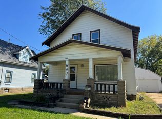 943 Moore St, Beloit, WI 53511