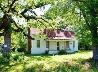 418 Wallace St, Batesburg, SC 29006