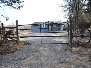 472512 State Highway 101, Muldrow, OK 74948