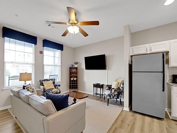 Cozy living space with 50" TV, cable and internet included