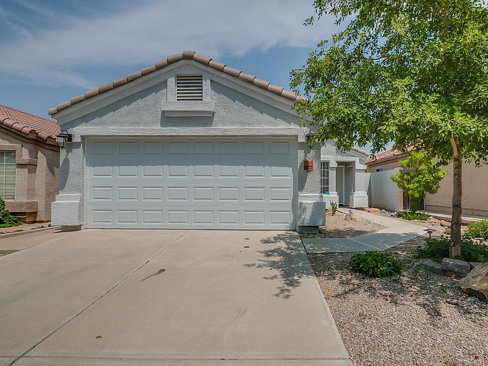 1st image of 3040 E Blackhawk Dr