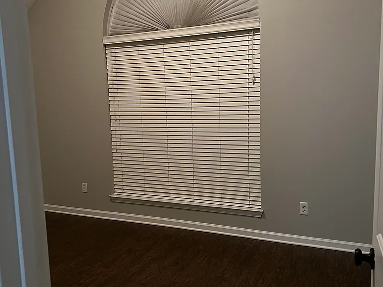 4236 Louden Dr — Photo 13
