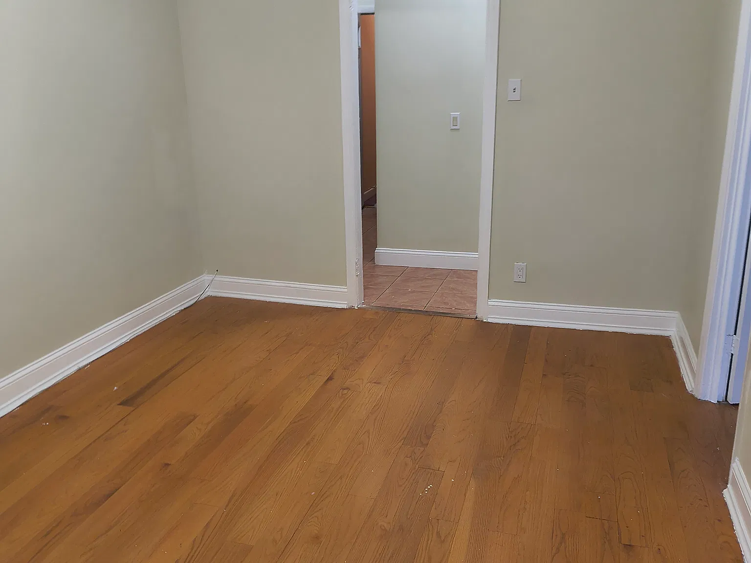2 bed, $2,400 — Photo 2