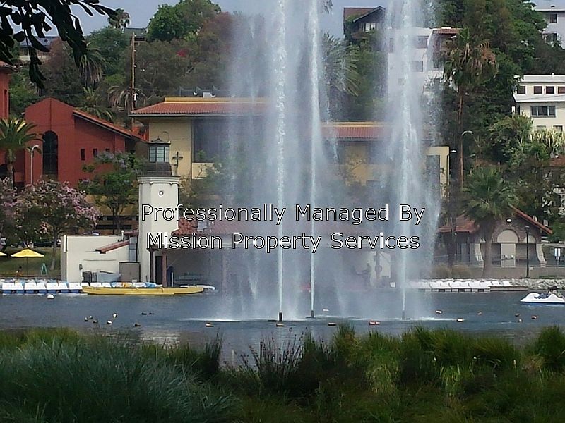 1st image of 811 1/2 Glendale Blvd