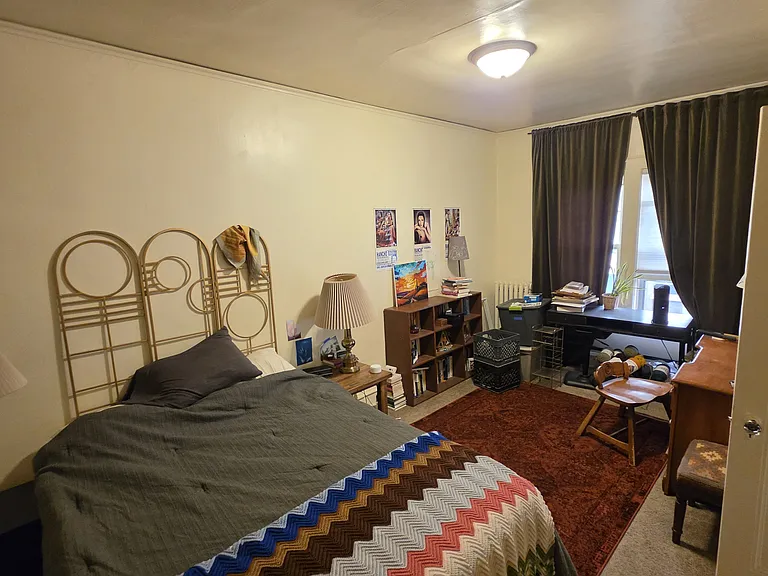 Devonshire Apartments — Photo 18