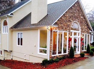 567 Collier Rd NW, Atlanta, GA 30318