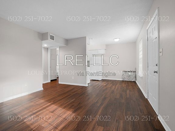 3rd image of 160 W Blue Lick Rd APT 3
