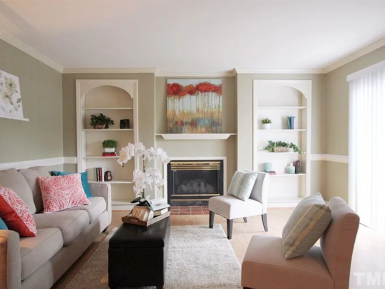 326 Summerwalk Cir #326 — Photo 9