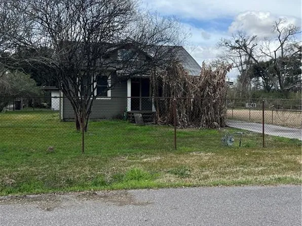 301 Amelia St, Destrehan, LA 70047