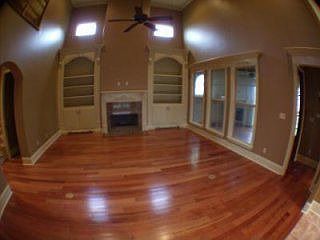 5th image of 103 Goodwood Cir