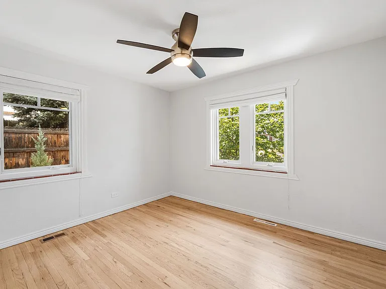7501 E 21st Ave — Photo 17