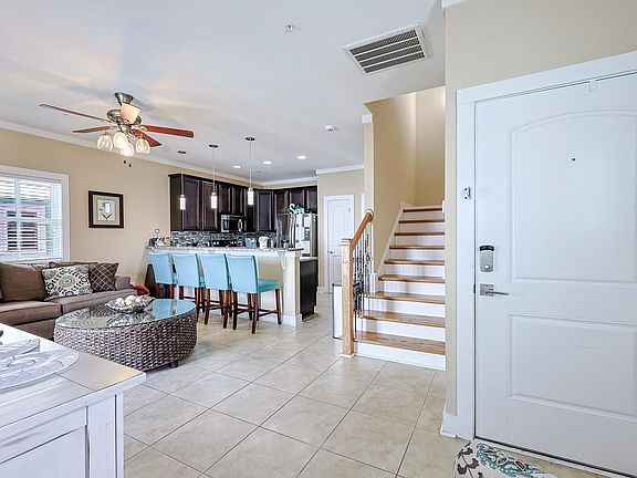 5th image of 2707 Rigby Dr.