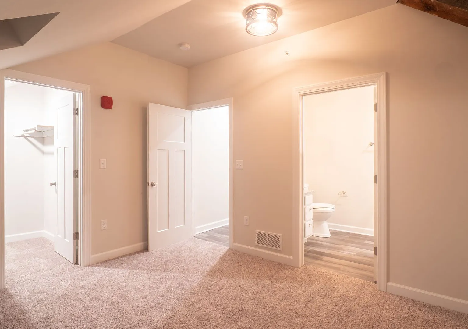 Weiskopf Lofts LLC — Photo 3