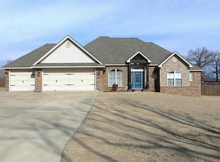 302 Stone Mountain Cir, Alma, AR 72921