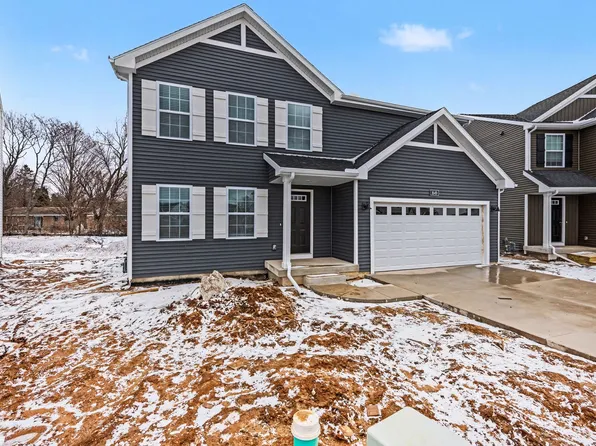 201 Wildflower Dr, Hillsdale, MI