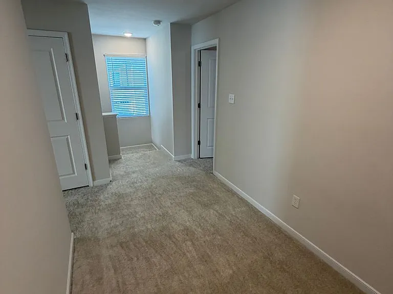 14711 Hancock Crest Way — Photo 33