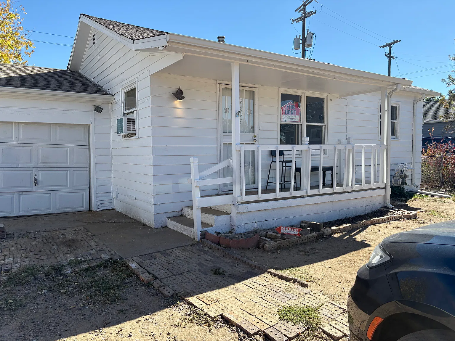 2 bed, 1000 sqft, $1,900 — Photo 1