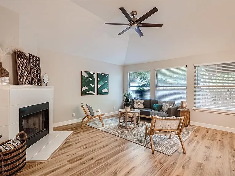 1701 Hollow Tree Blvd — Photo 10