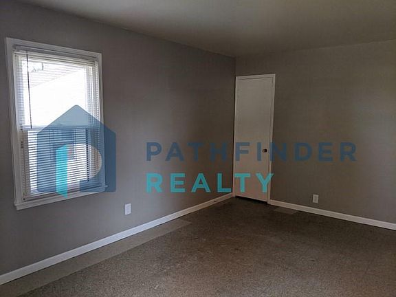 3rd image of 4340 Crestwood Ave #4340