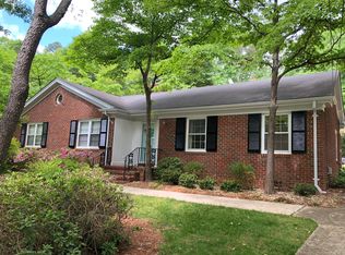 4723 Woodridge Dr, Raleigh, NC 27612