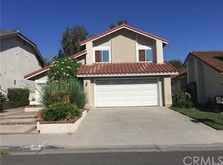 25 Entrada W, Irvine, CA 92620