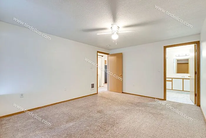 13738 NE Glisan St #3 — Photo 25