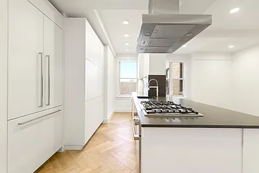 Rented by Akelius Real Estate Management