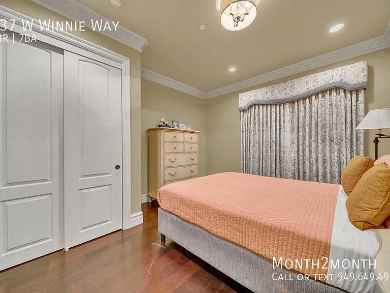 137 W Winnie Way — Photo 47