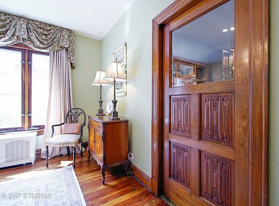 4th image of 6142 N Kirkwood Ave
