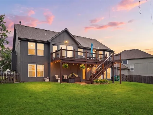 2353 SW Switchback Ct, Lees Summit, MO 64082