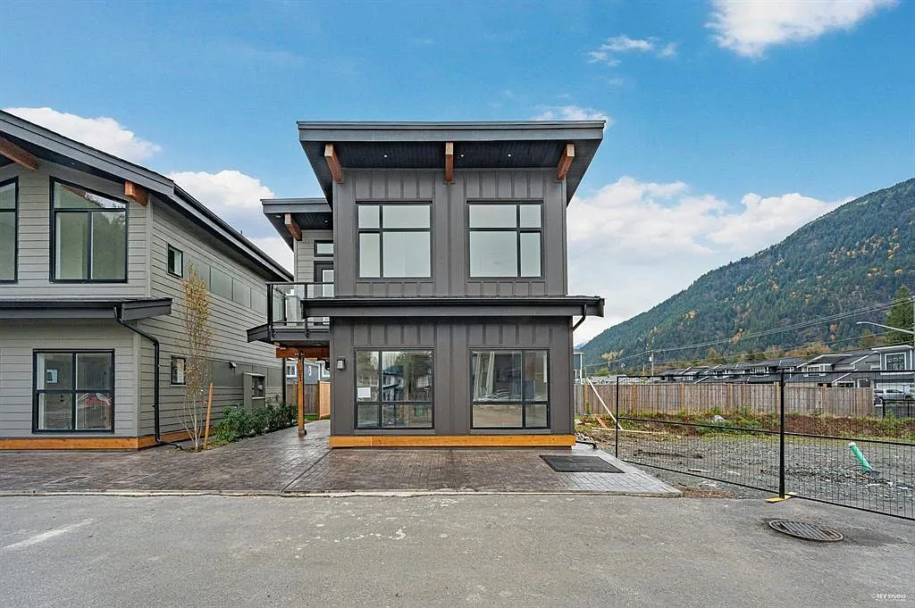 798 Hot Springs Rd #21 photo 1