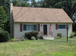36 Gottlieb Dr, Pearl River, NY 10965