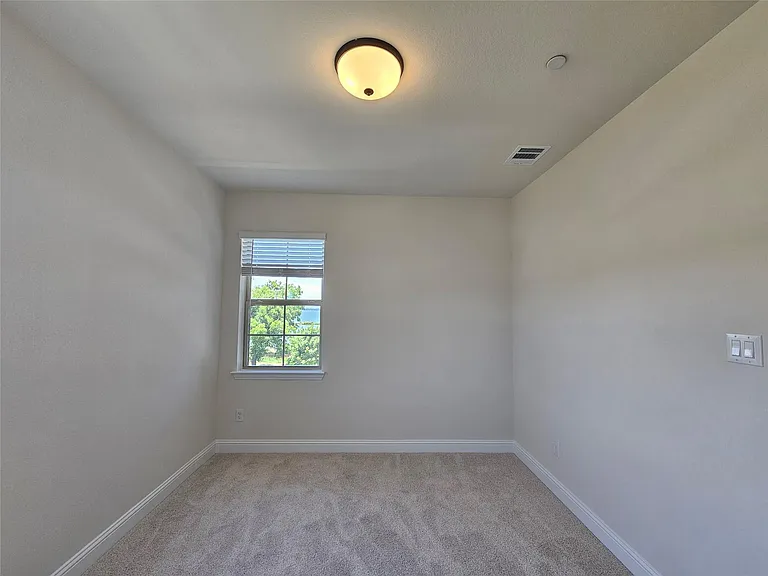 7933 Sunset Blvd — Photo 11